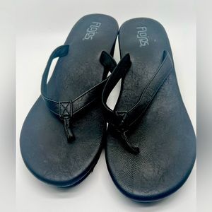 FloJo wedge flip flops